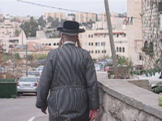 סער מ.