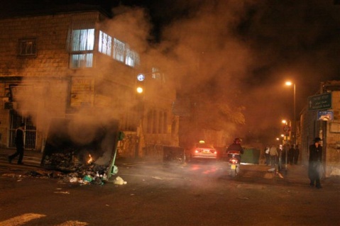 Demonstration against gay pride in Jerusalem 2006